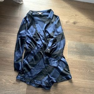 Victoria’s Secret sleepwear satin, size m